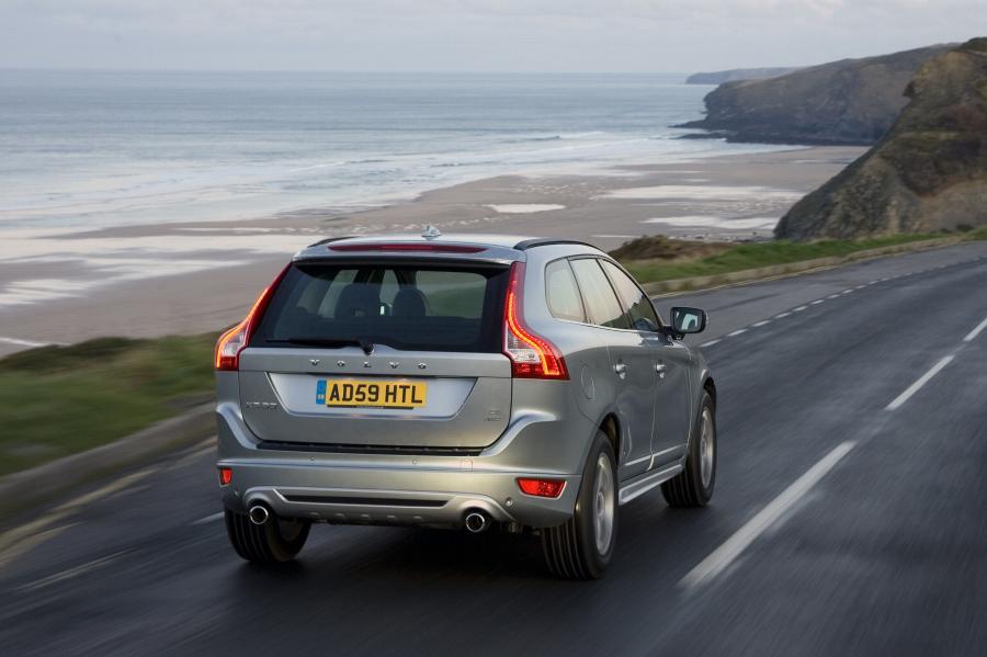  Volvo XC60 R-Design 2010 года  (фото 12 из 12)